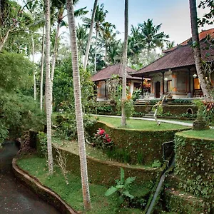 Nick's Hotel